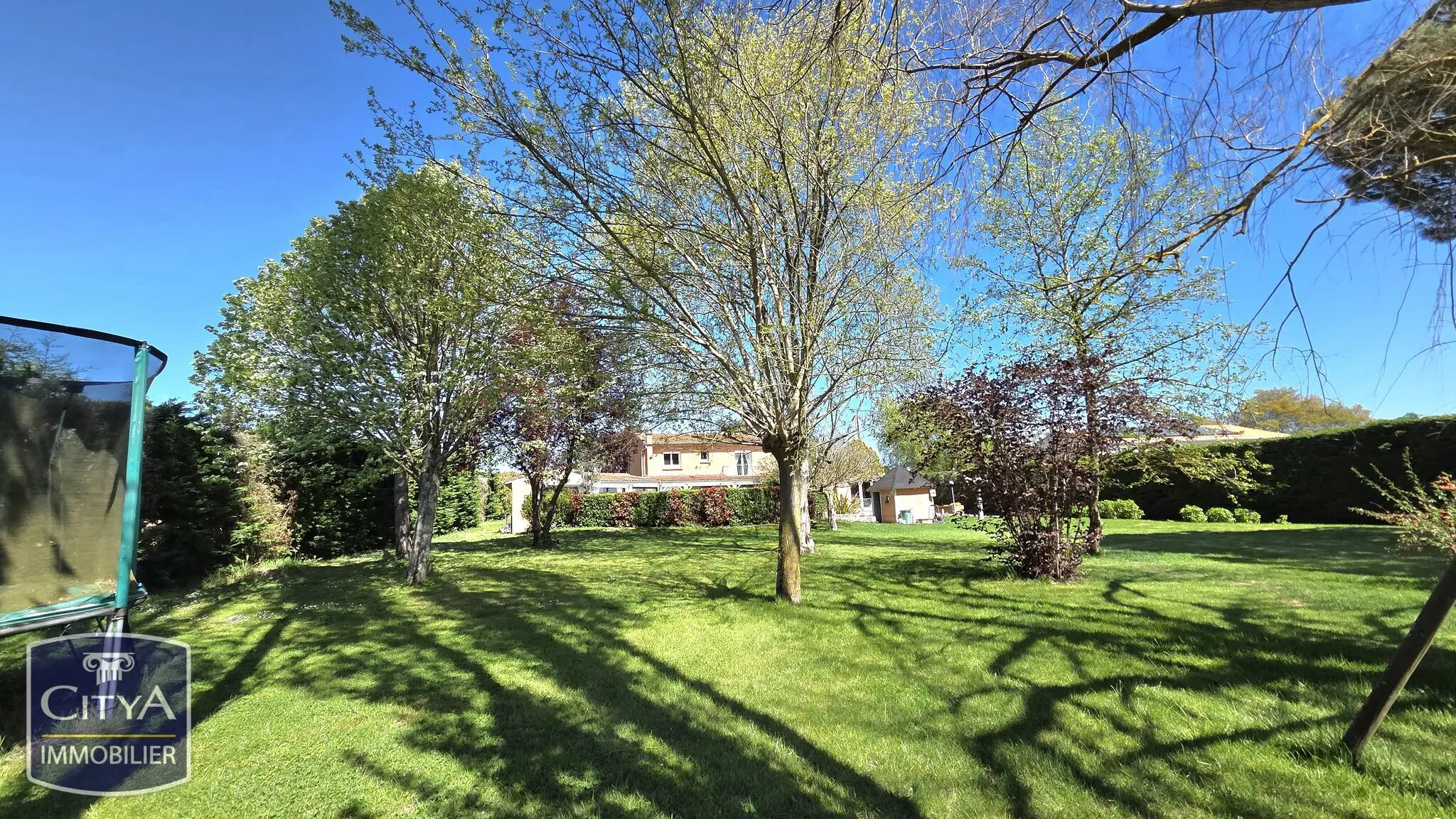 Photo 17 Maison 5 pièces 240m²