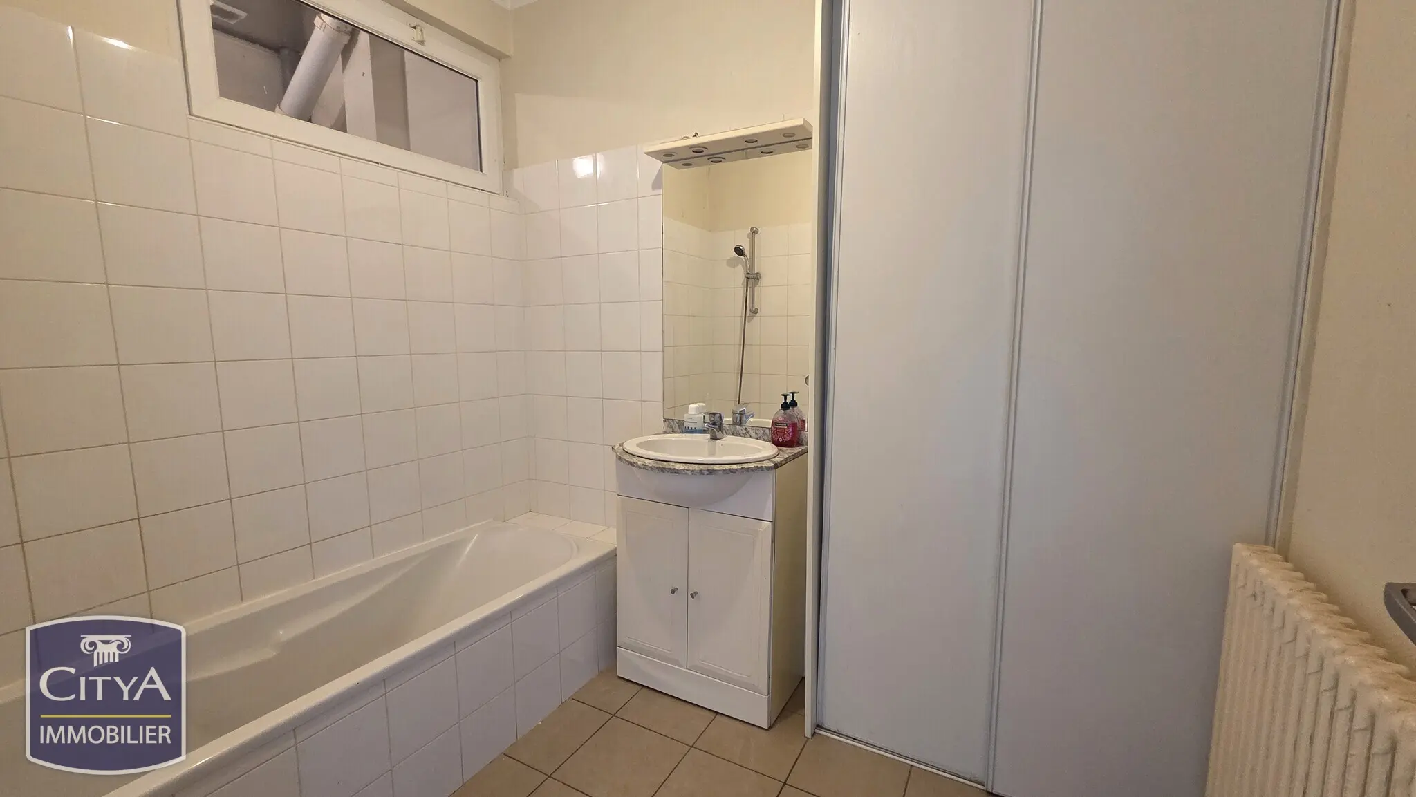 Photo 10 Appartement 5 pièces 100m²