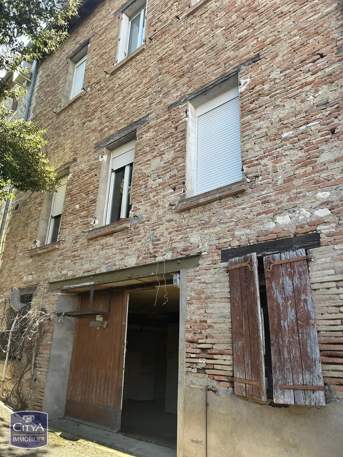 Photo 2 Immeuble 300m²