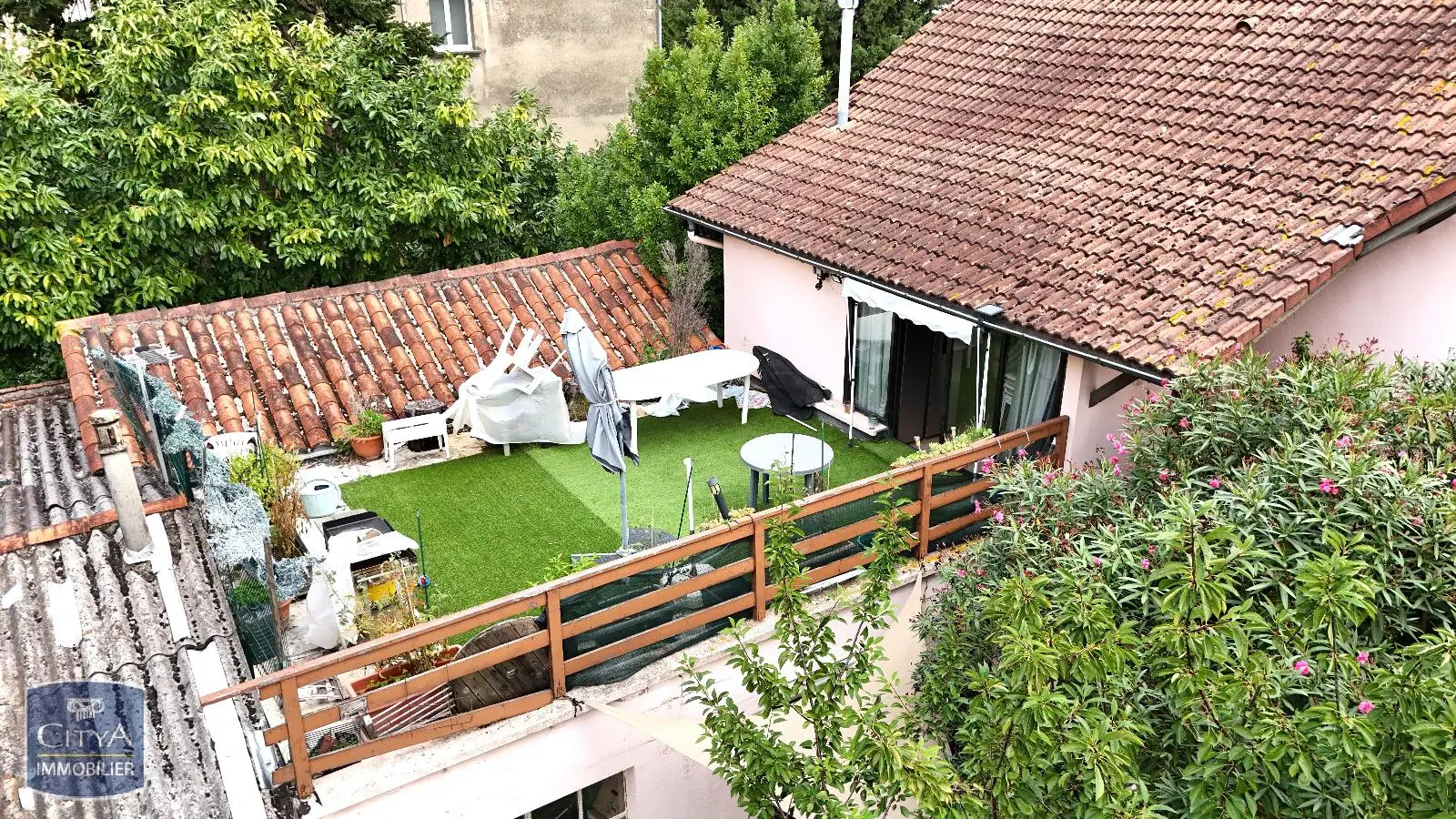 Photo 5 Maison 4 pièces 180m²