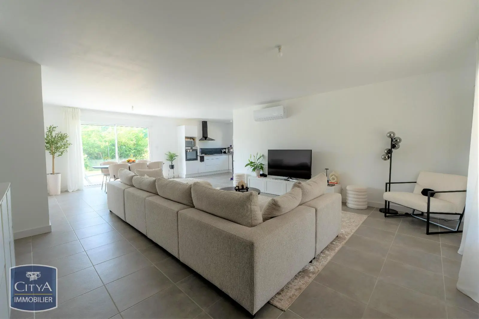 Photo 2 Maison 5 pièces 111.67m²