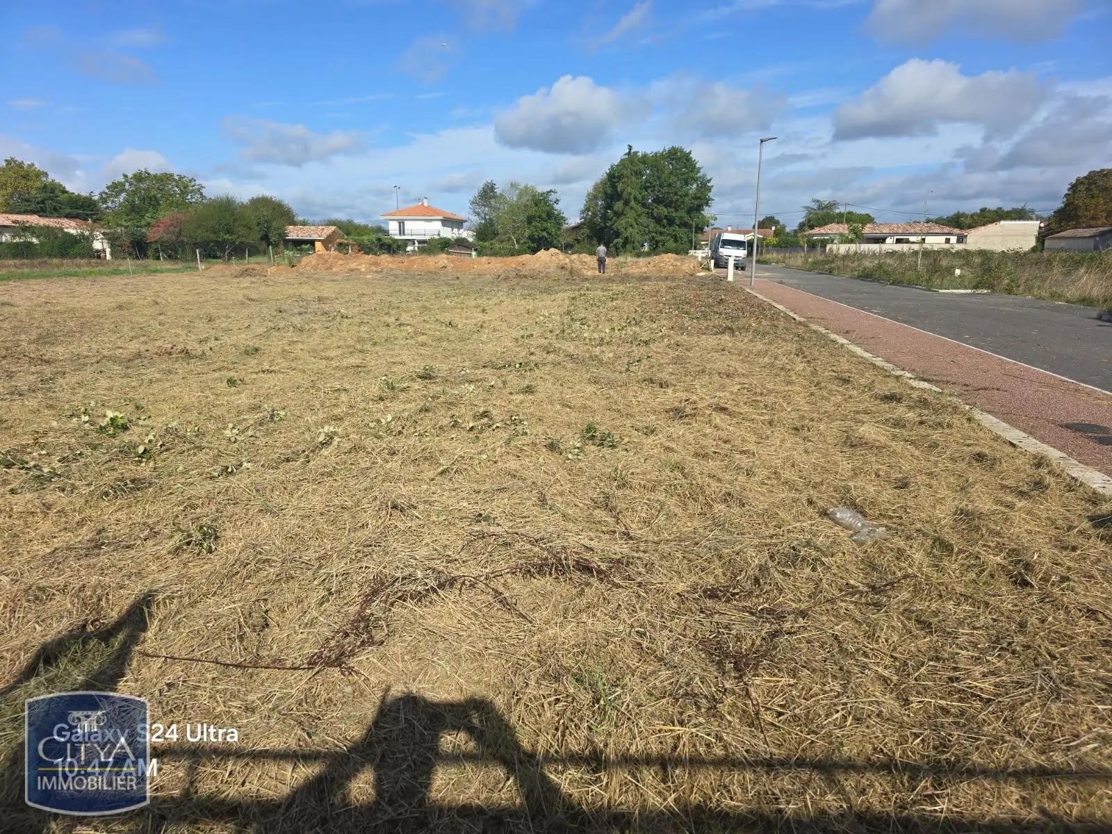 Photo 2 Terrain 697m²