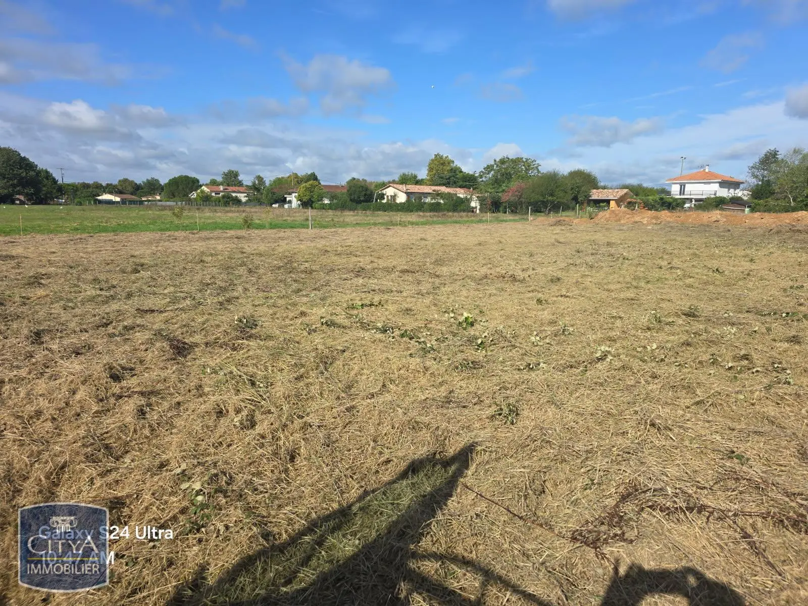 Photo 4 Terrain 697m²