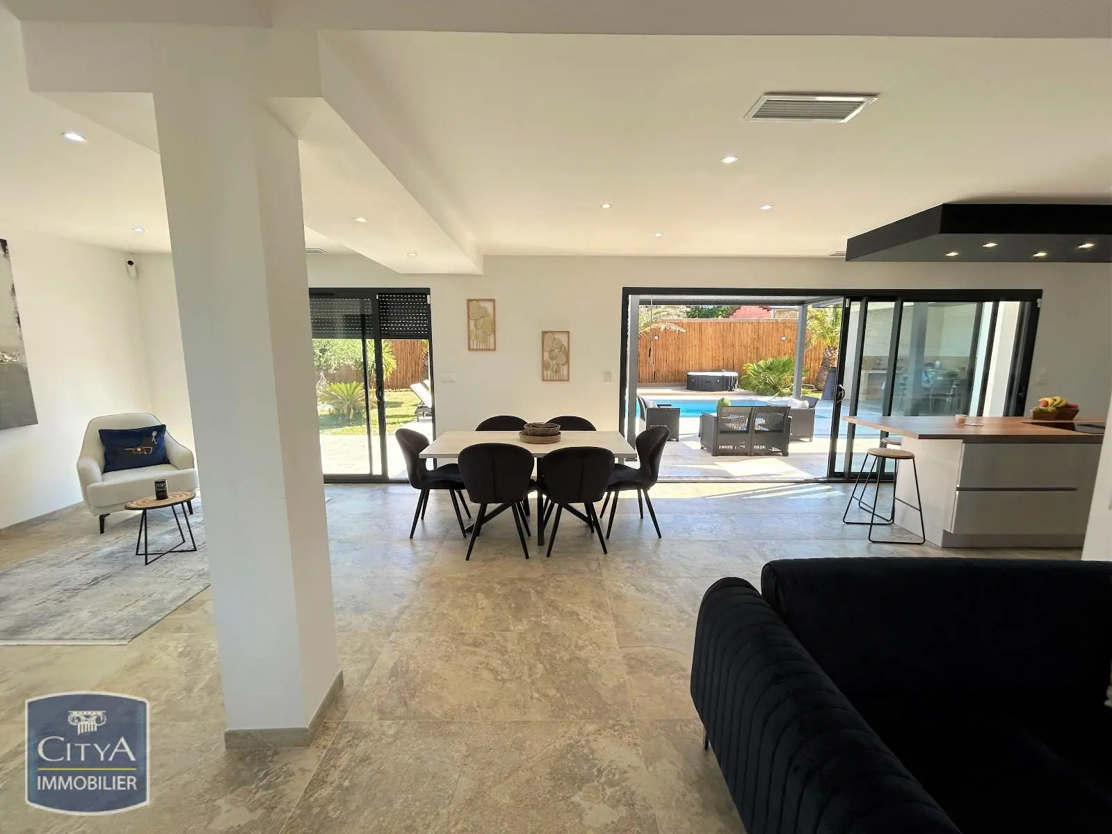 Photo 11 Maison 5 pièces 156.3m²