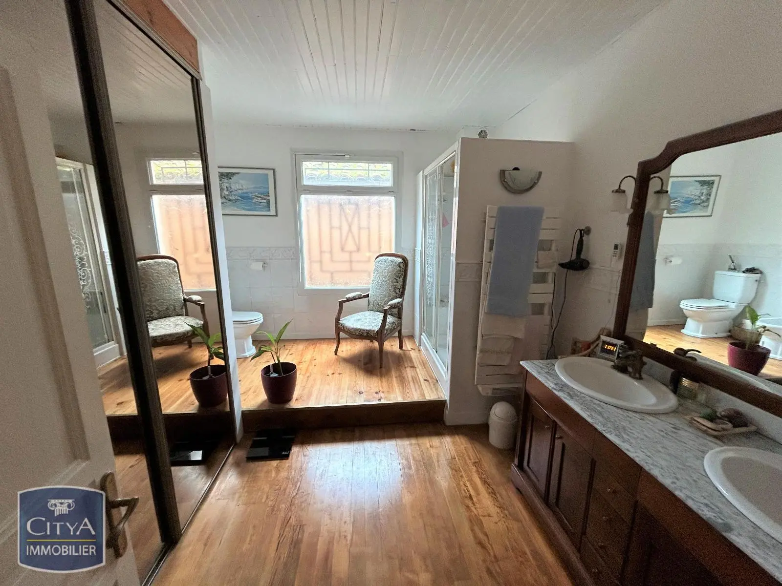 Photo 4 Maison 8 pièces 250.6m²