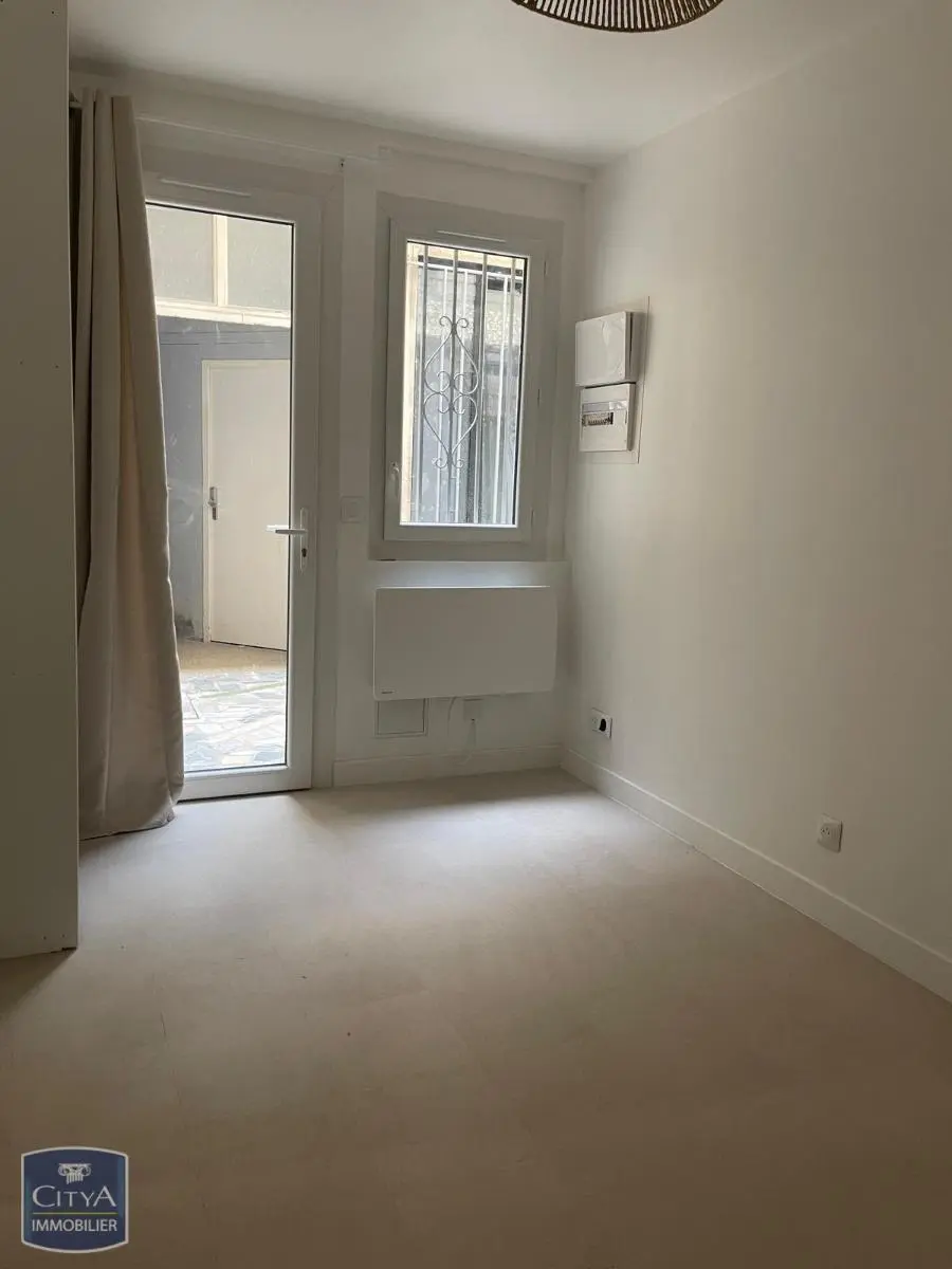 Photo 2 Appartement 1 pièce 15.65m²