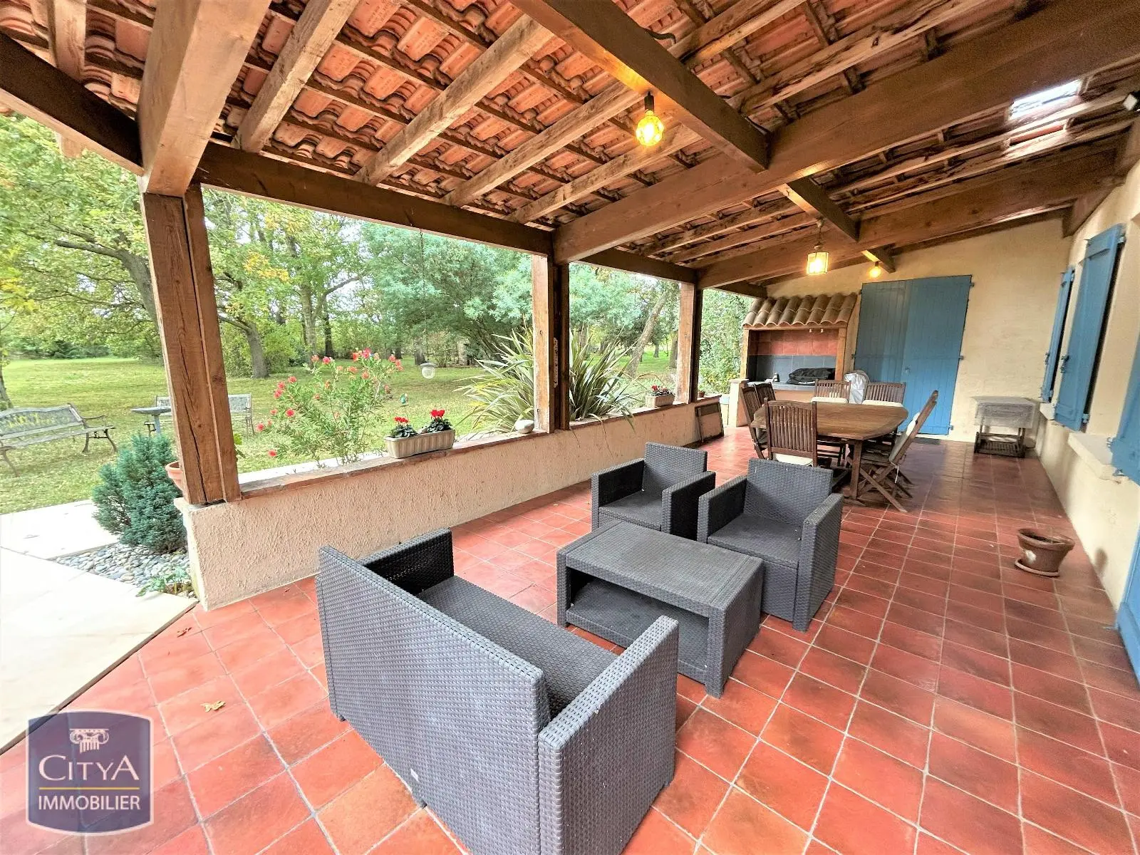 Photo 3 Maison 8 pièces 250.6m²