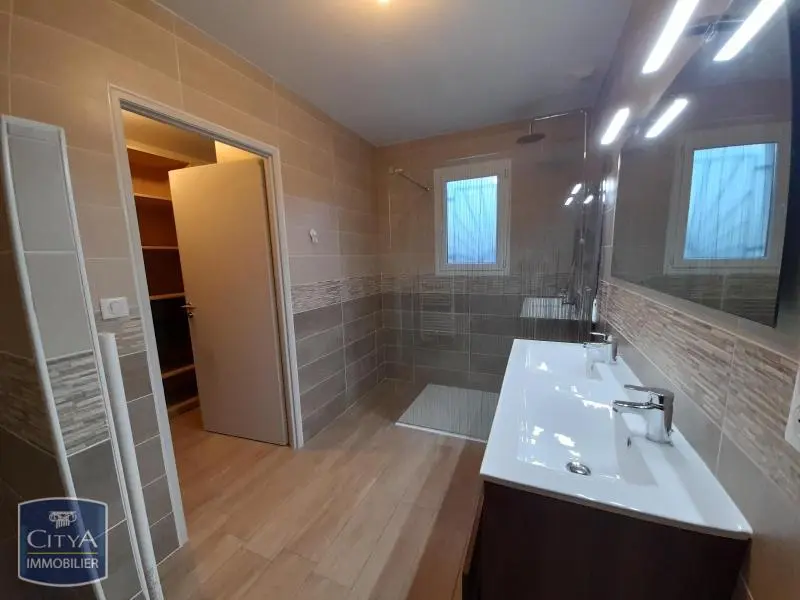 Photo 13 Maison 6 pièces 139.47m²