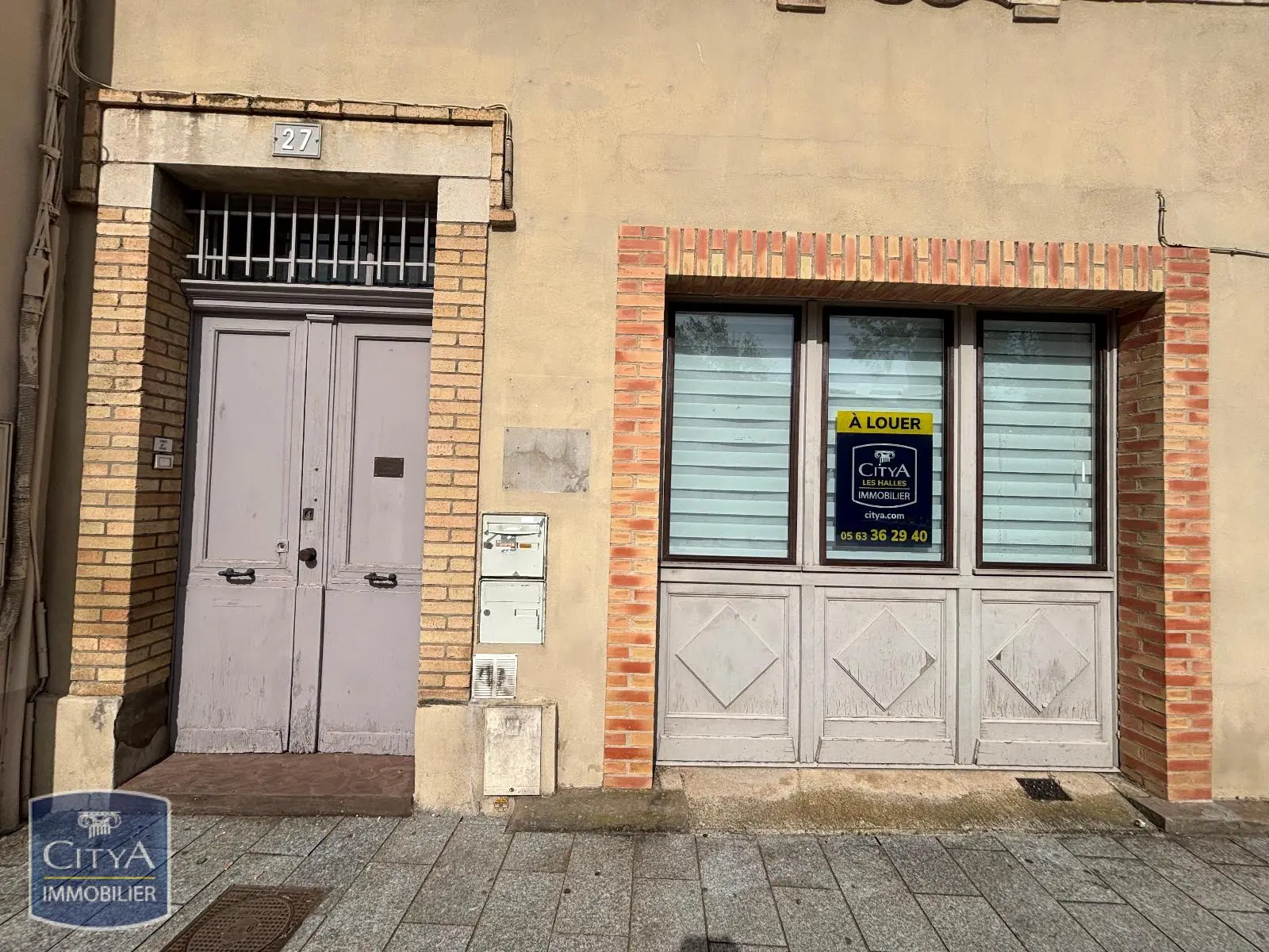 Photo 12 Local Professionnel 145m²