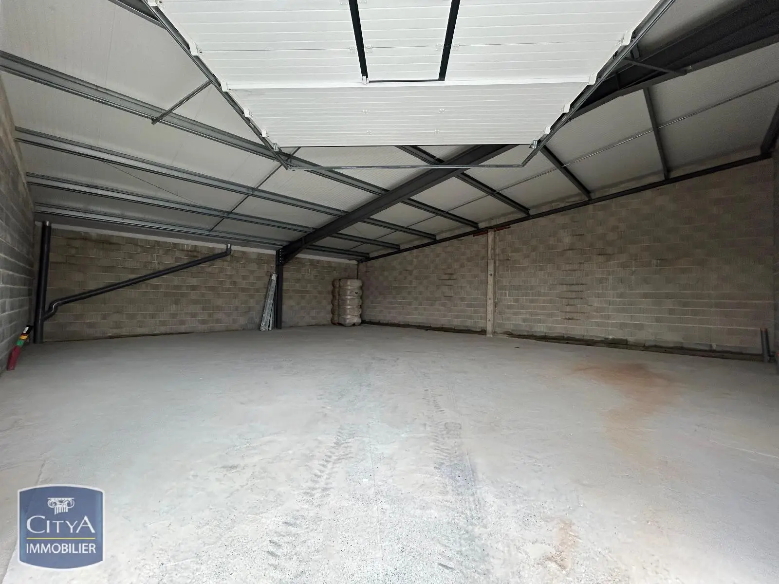 Photo 4 Local Commercial 122m²
