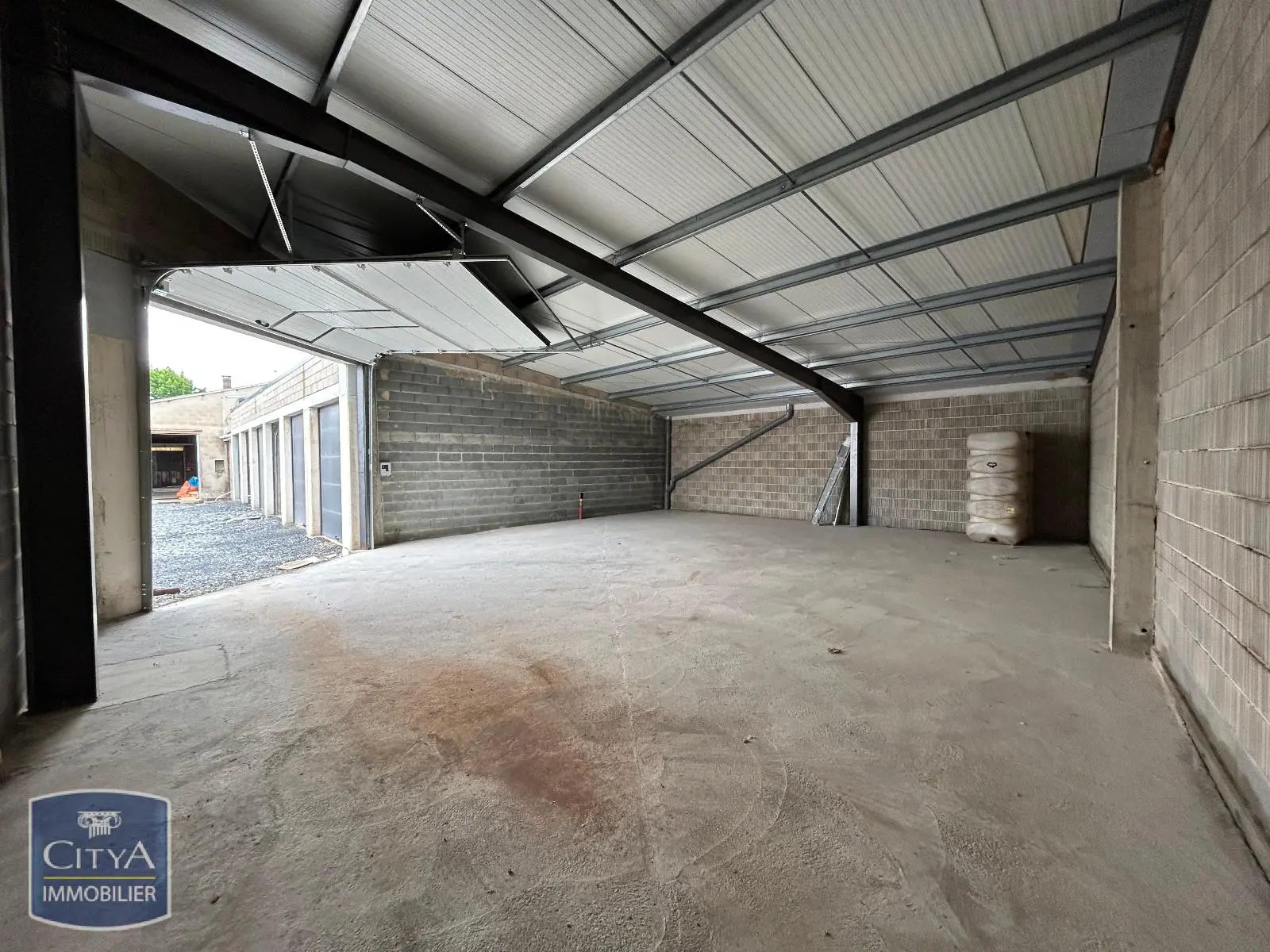 Photo 1 Local Commercial 122m²