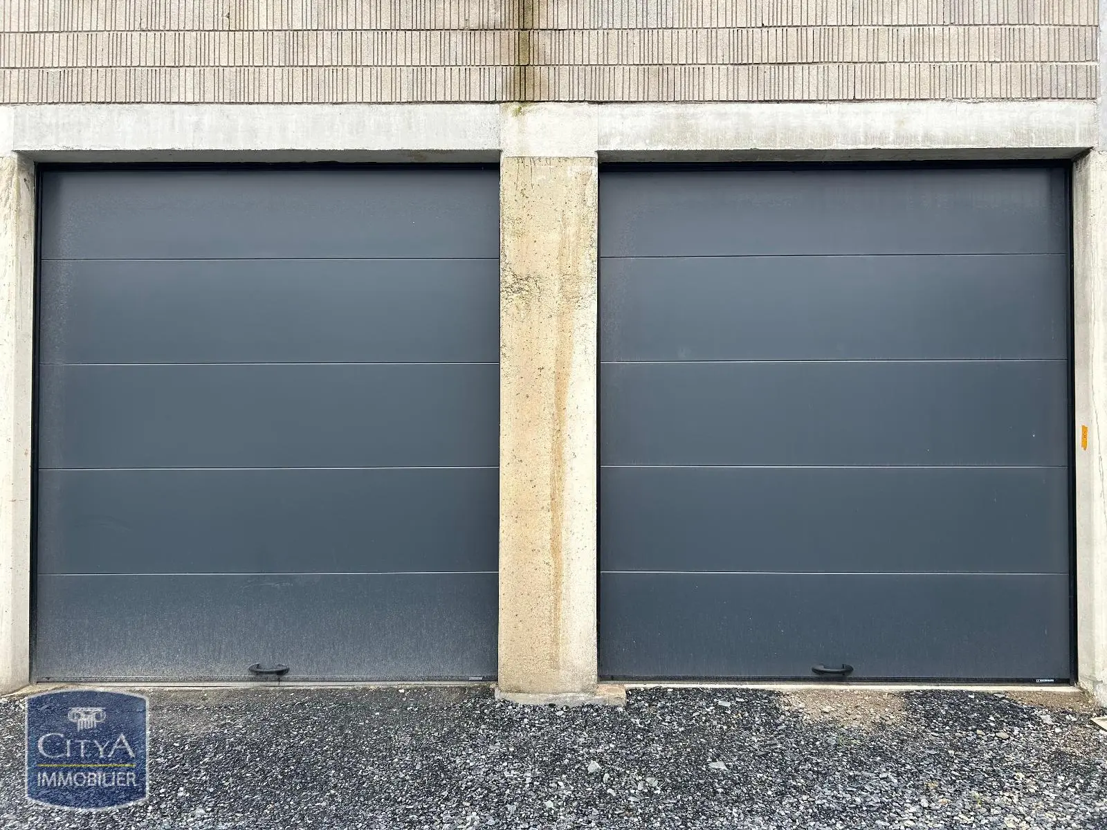 Photo 2 Parking 25.49m²