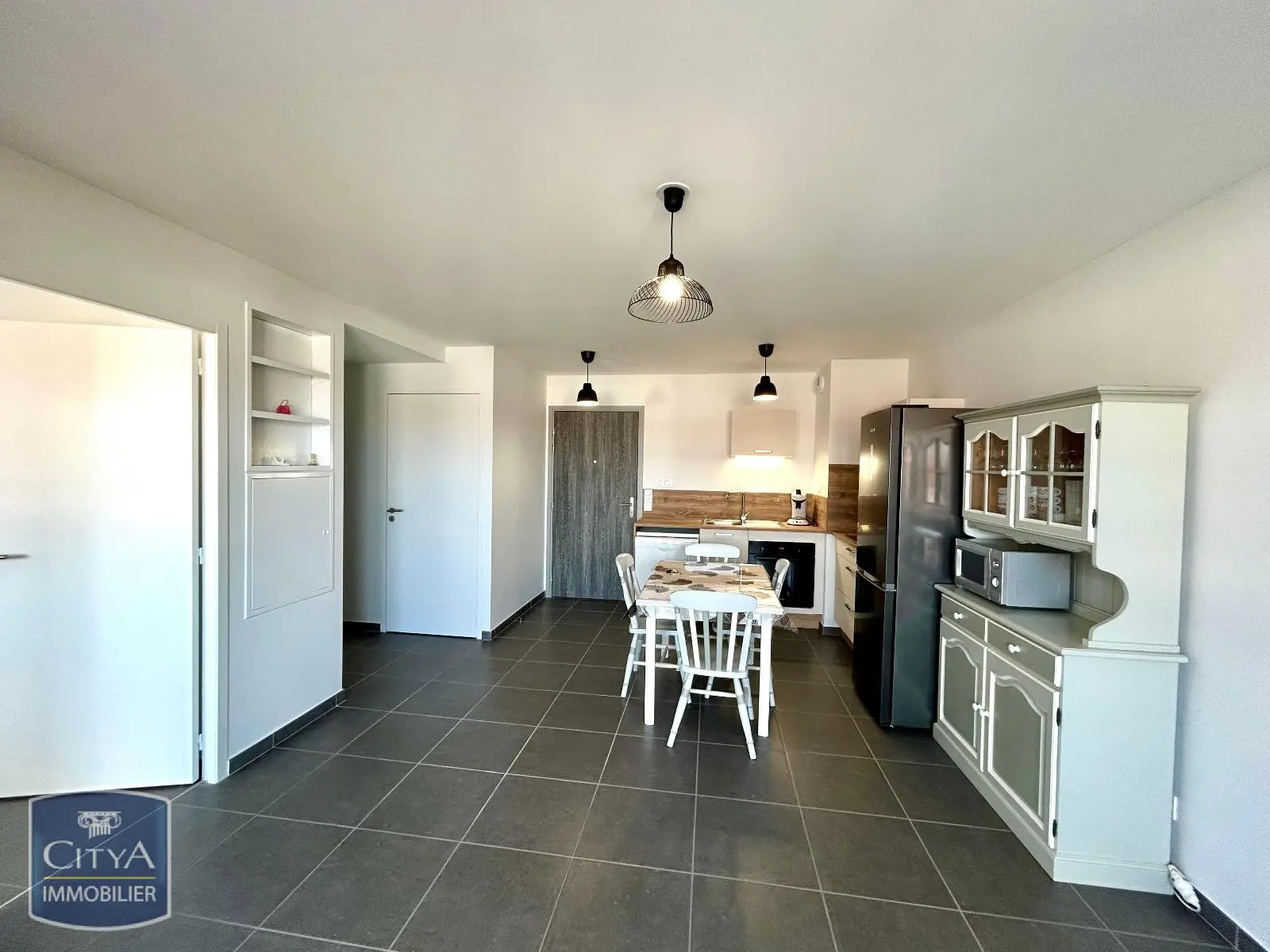 Photo 2 Appartement 2 pièces 42.7m²