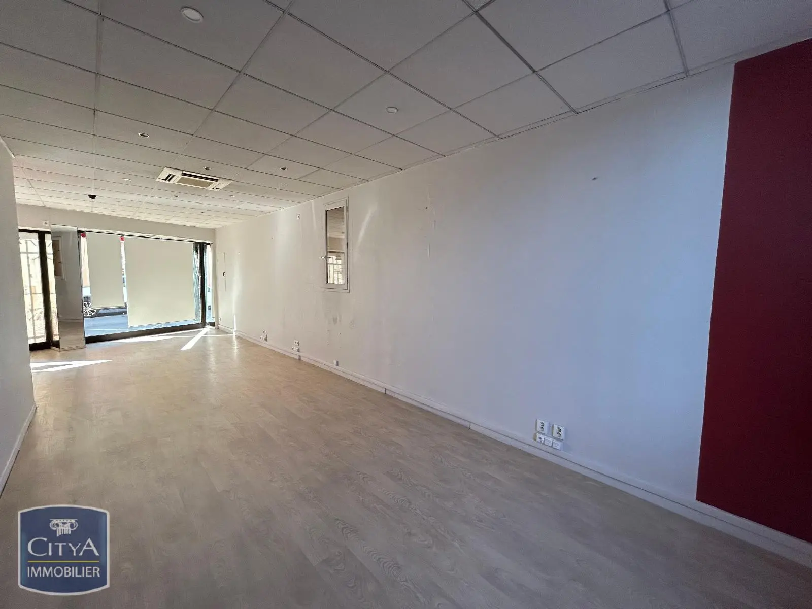 Photo 2 Local Commercial 53m²