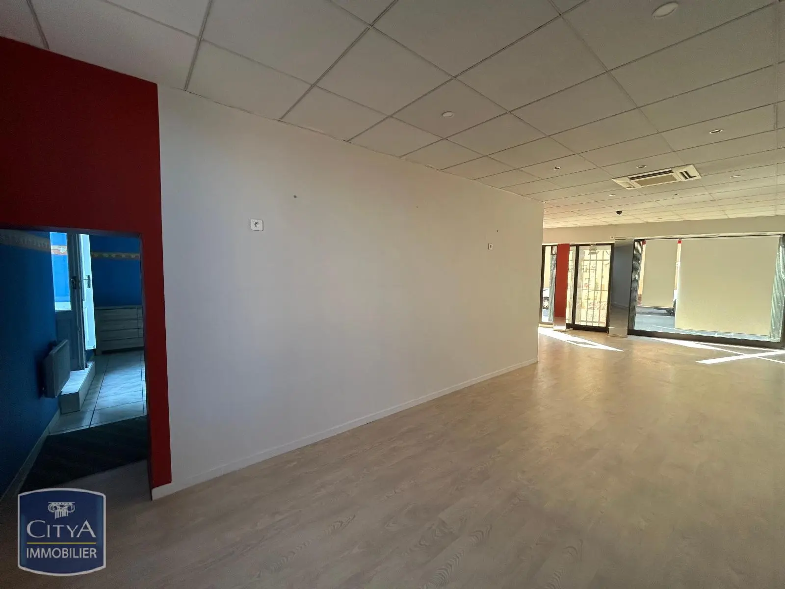 Photo 3 Local Commercial 53m²