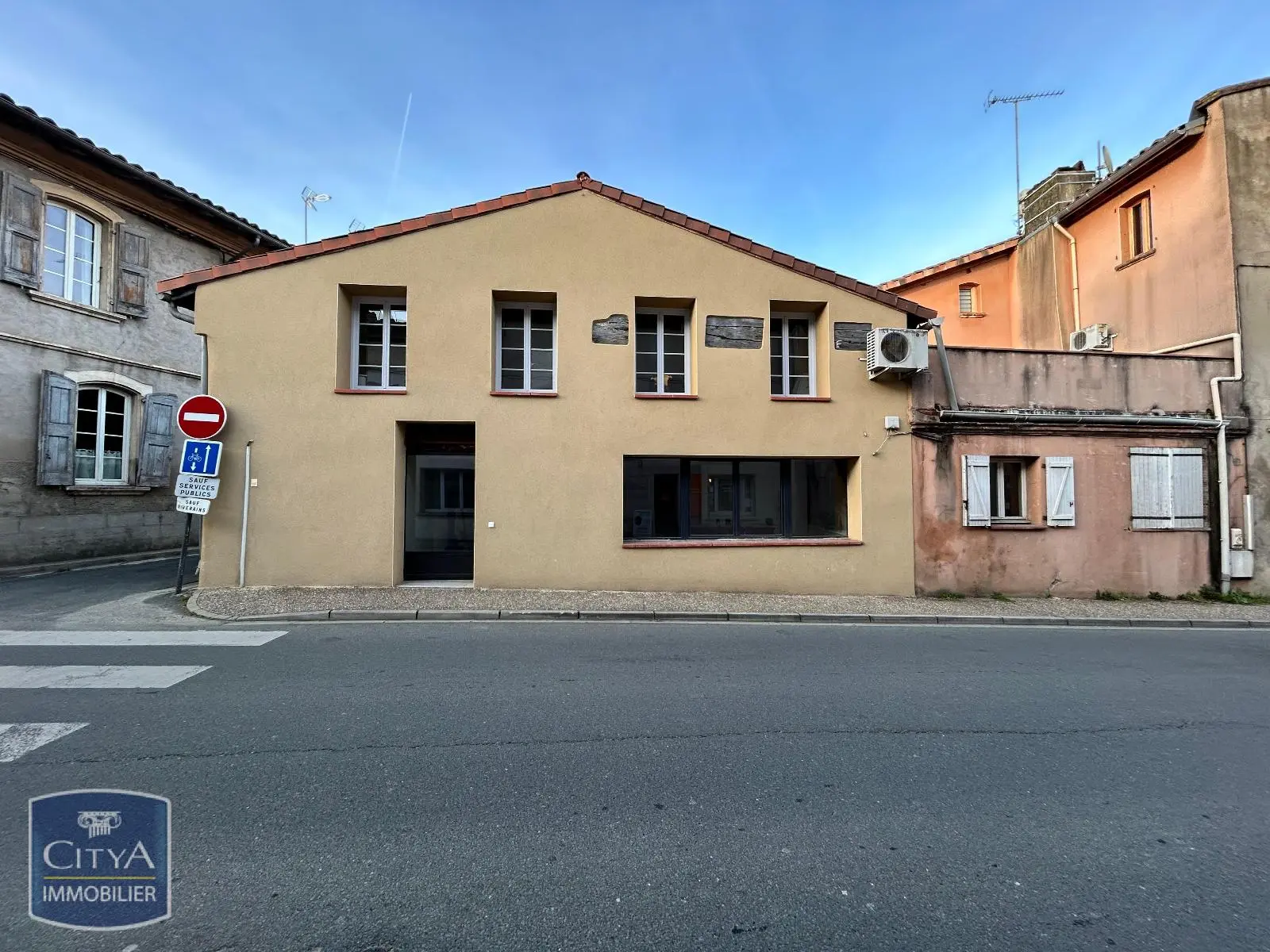 Photo 5 Local Professionnel 1 pièce 52m²