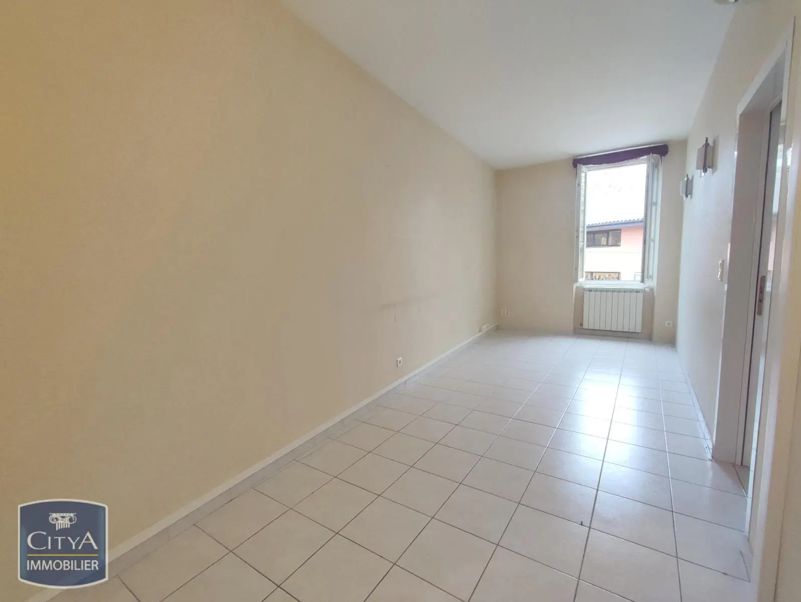 Photo 7 Local Professionnel 145m²