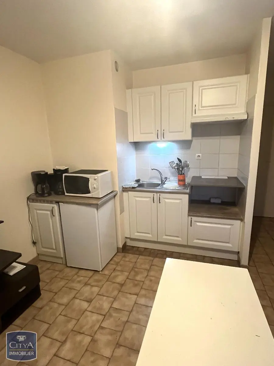 Photo 2 Appartement 1 pièce 19m²