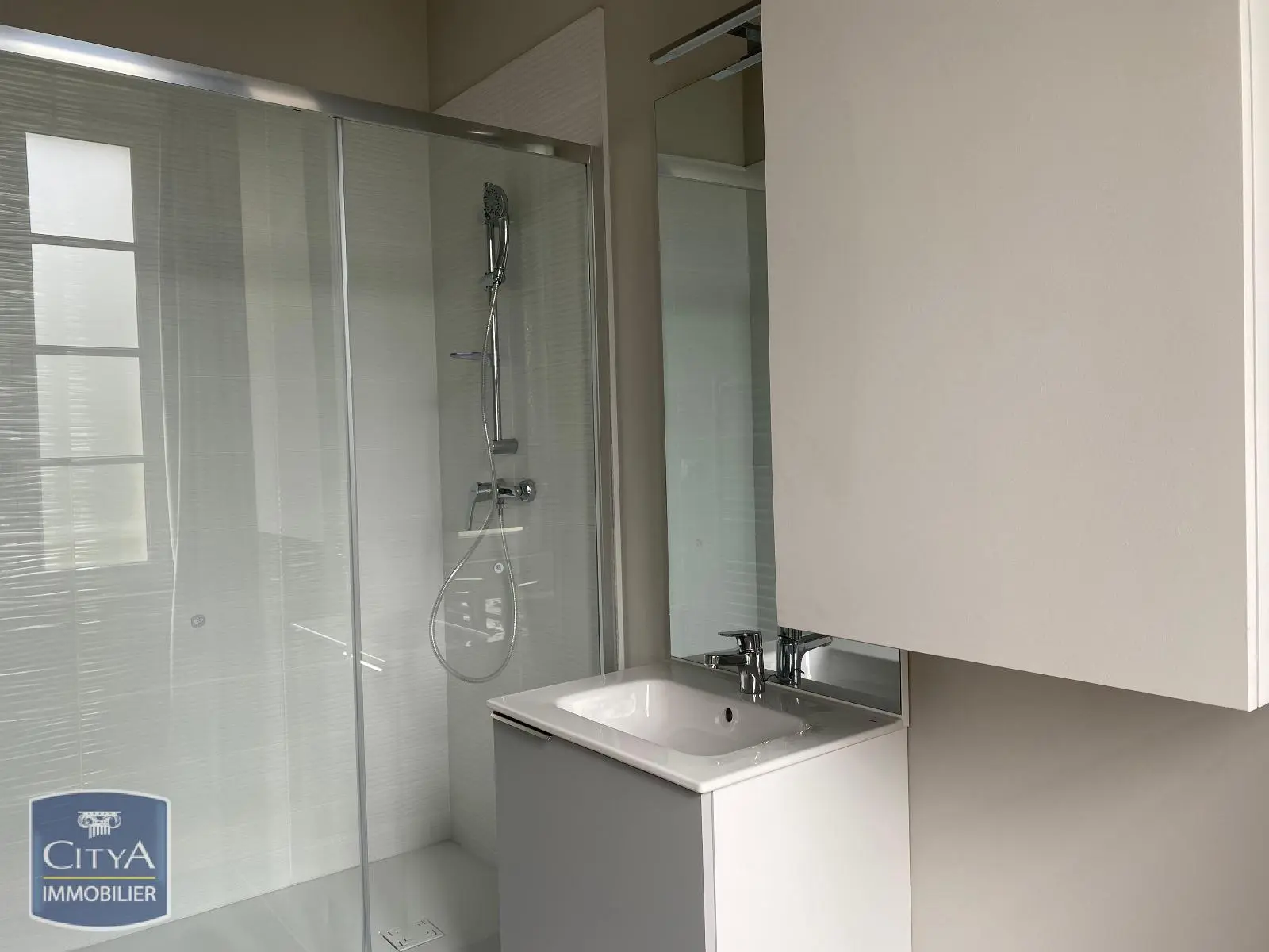 Photo 3 Appartement 2 pièces 59.71m²