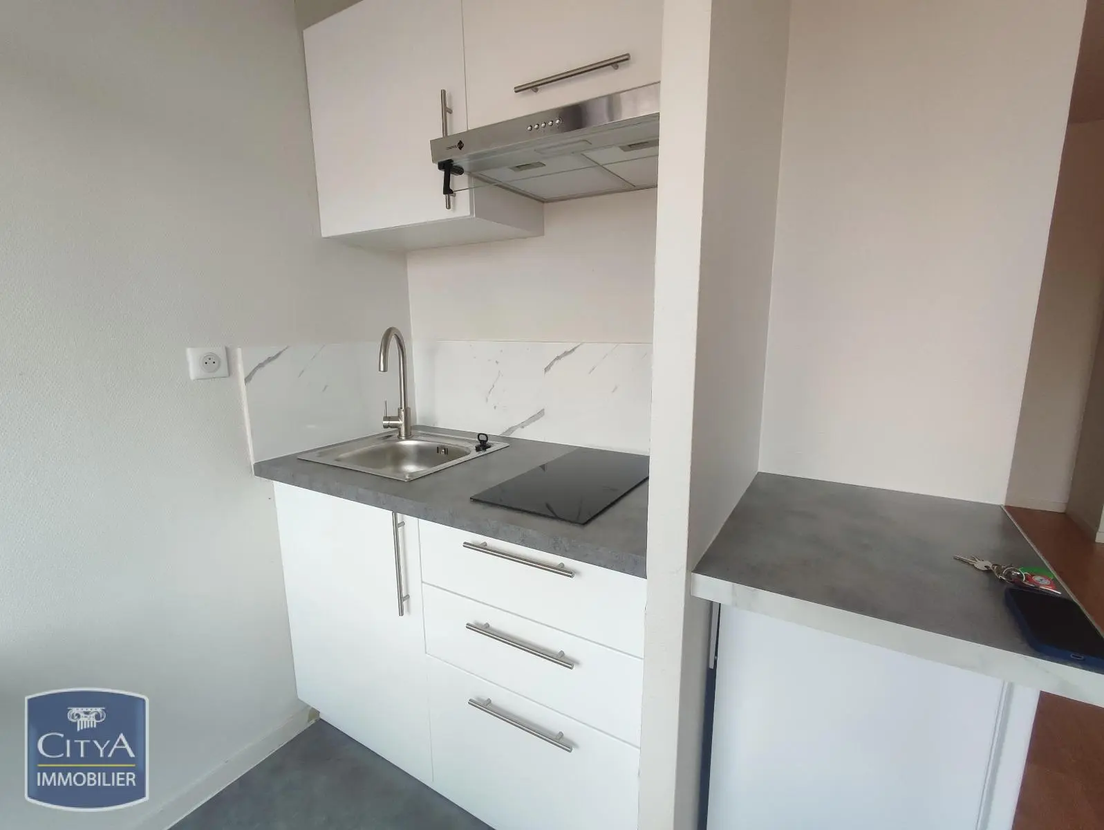 Photo 3 Appartement 1 pièce 21.21m²