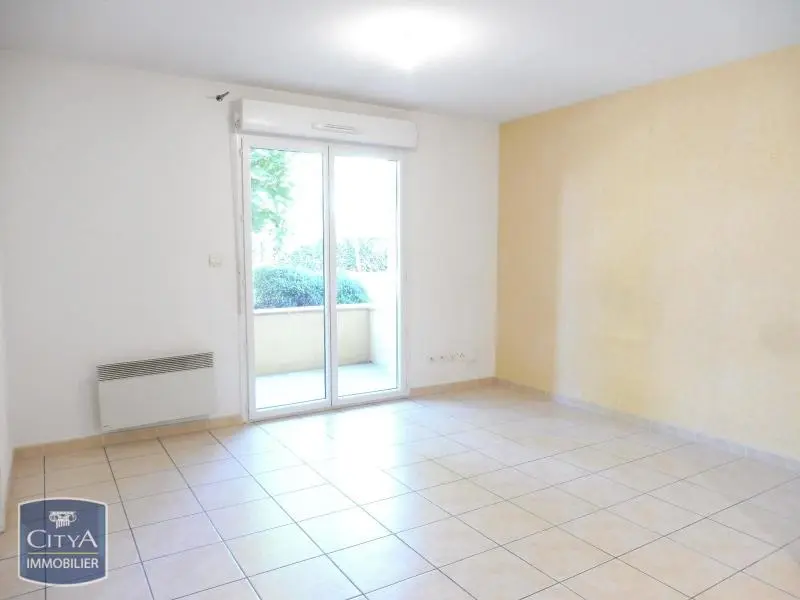 Photo 1 Appartement 3 pièces 48.29m²