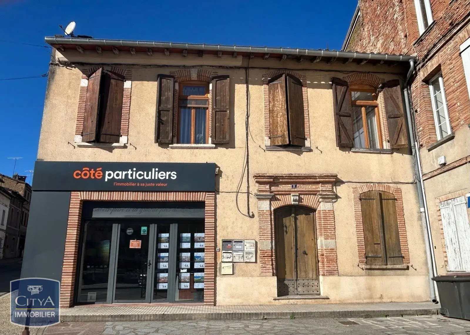 Photo 1 Local Professionnel 1 pièce 52m²