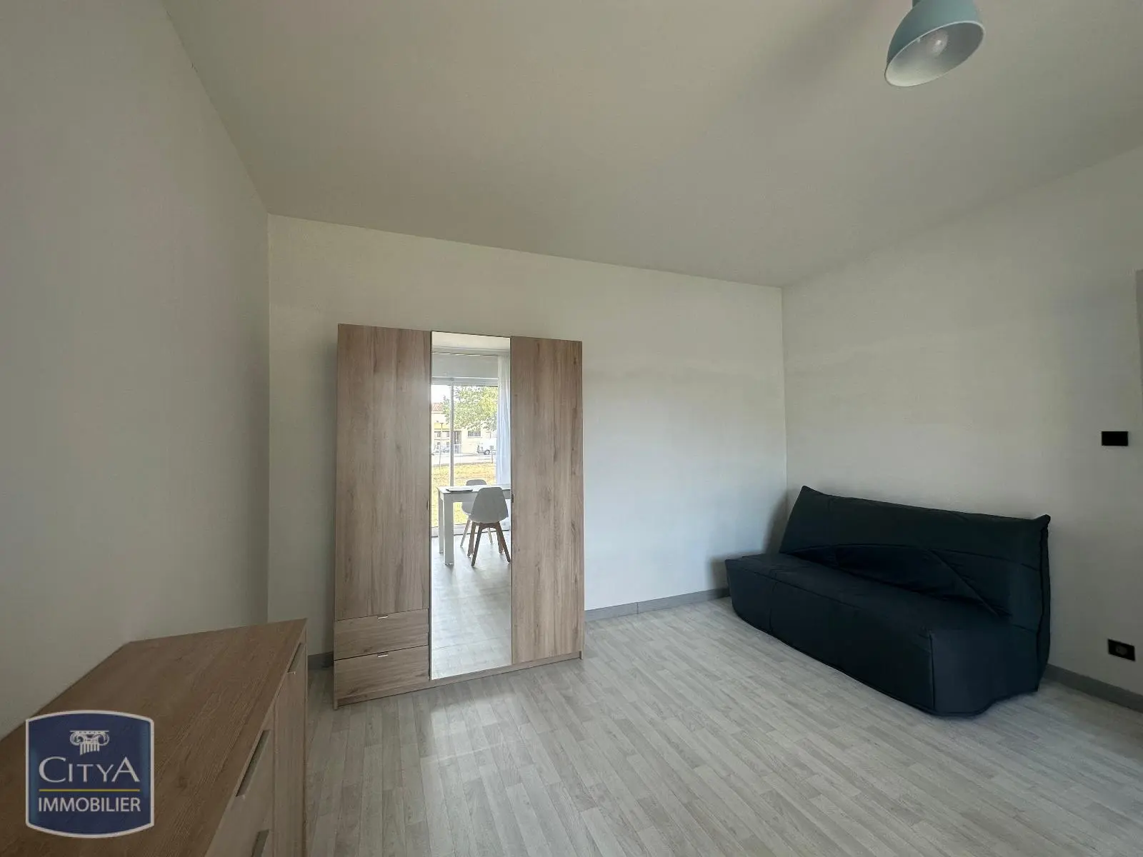 Photo 4 Appartement 1 pièce 23.77m²