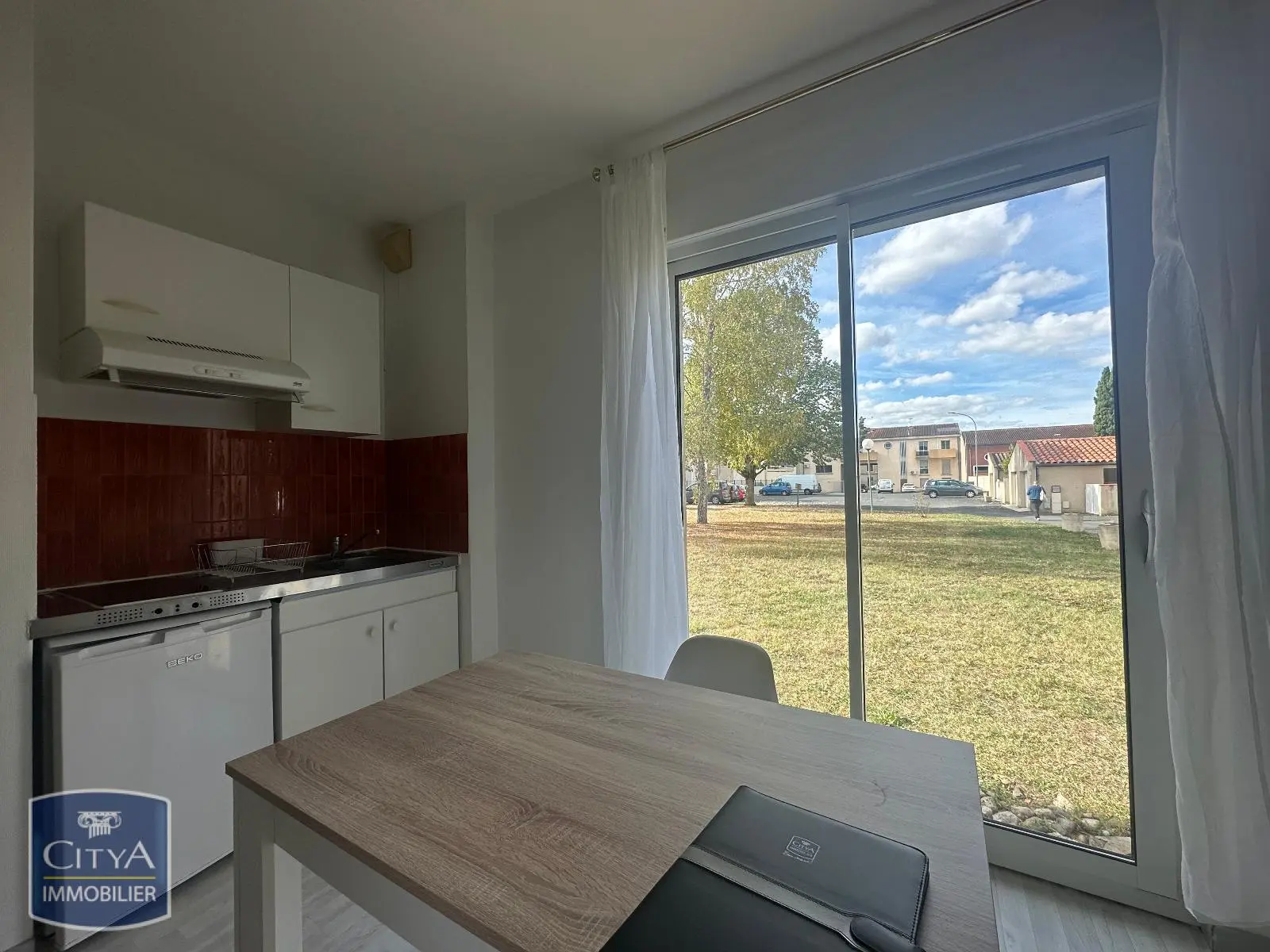 Photo 3 Appartement 1 pièce 23.77m²