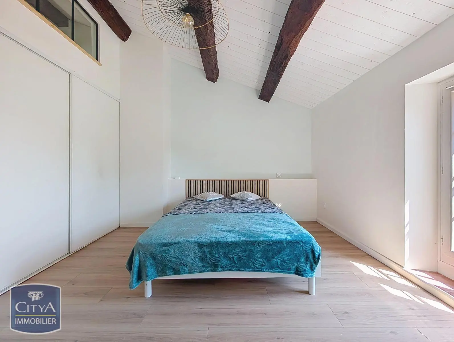 chambre avec parquet