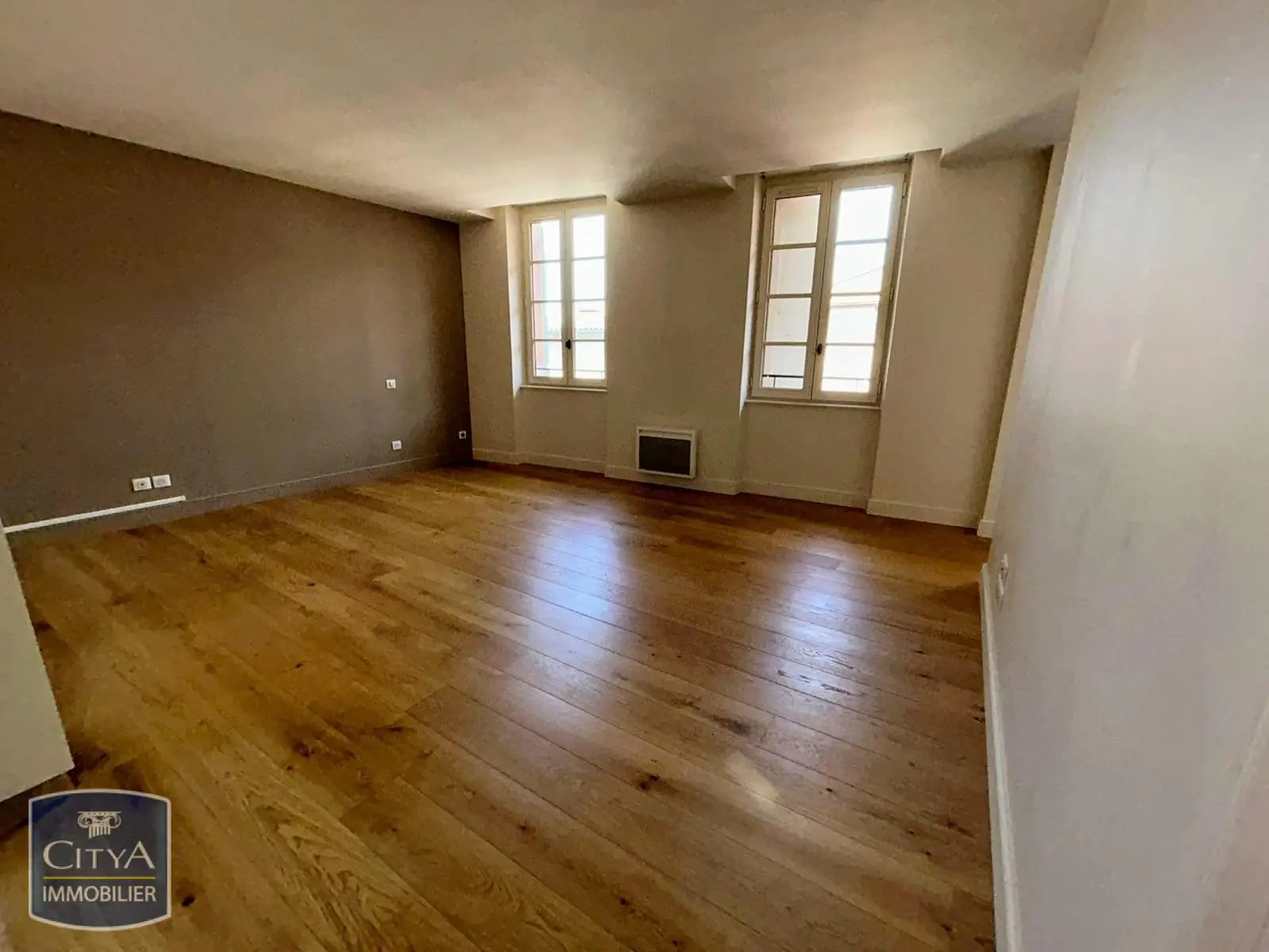 Photo 2 Appartement 1 pièce 31m²