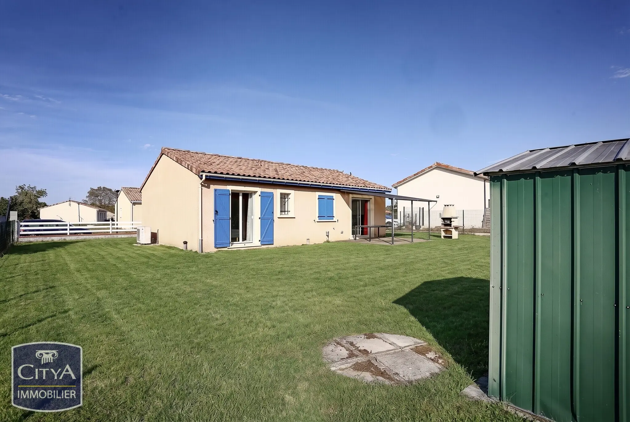Photo 1 Maison 4 pièces 80m²