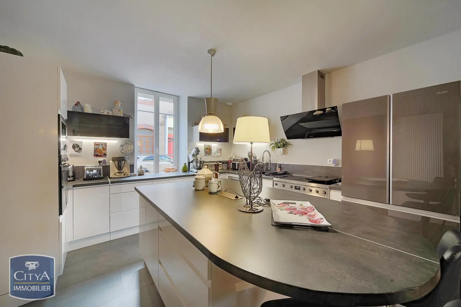 Photo 2 Maison 5 pièces 165m²