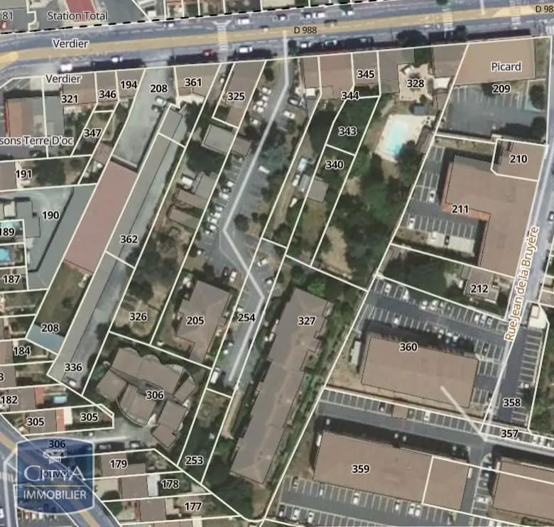Photo 1 Terrain 649m²