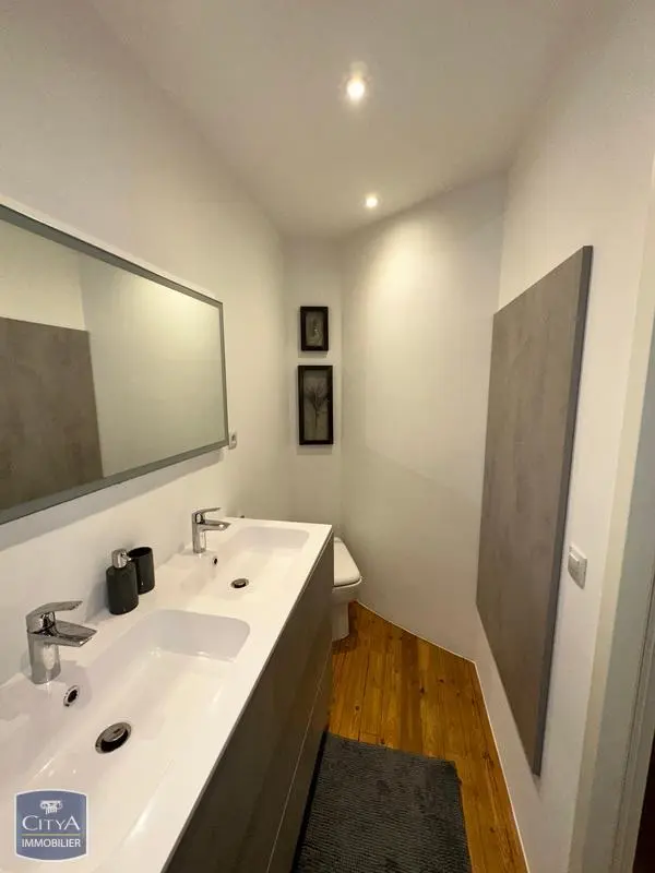 Photo 20 Appartement 5 pièces 143.7m²