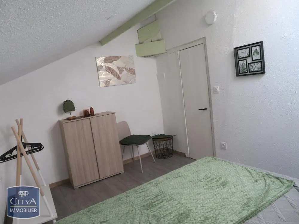 LOCATION A CARCASSONNE
