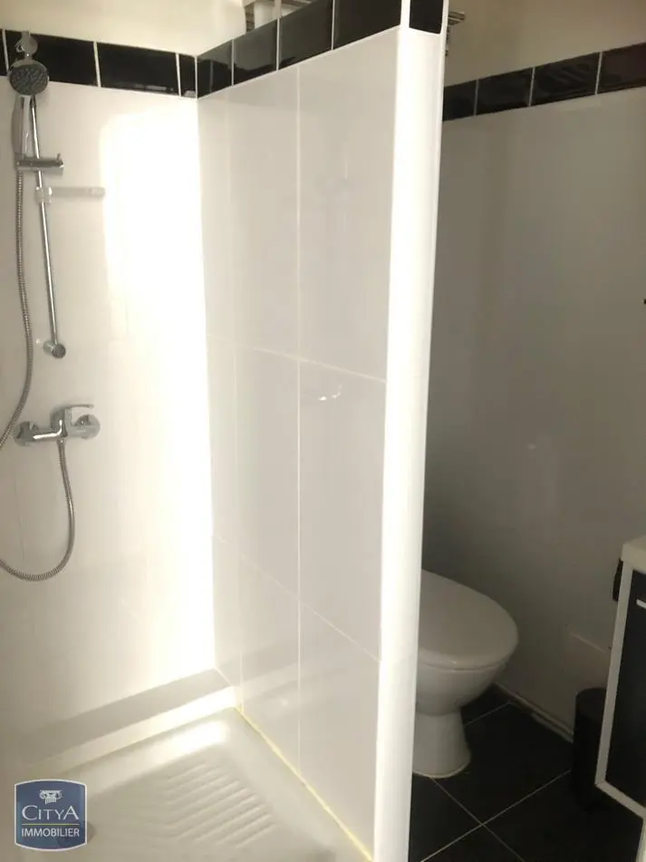 Photo 7 Appartement 1 pièce 25m²