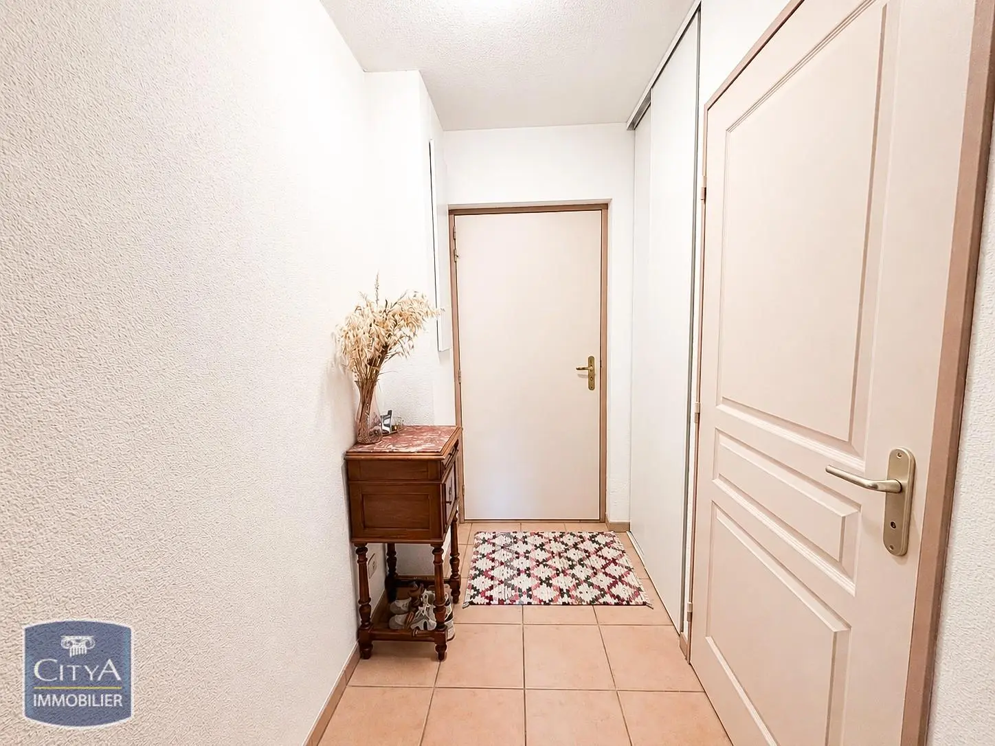Photo 2 Appartement 2 pièces 46.27m²