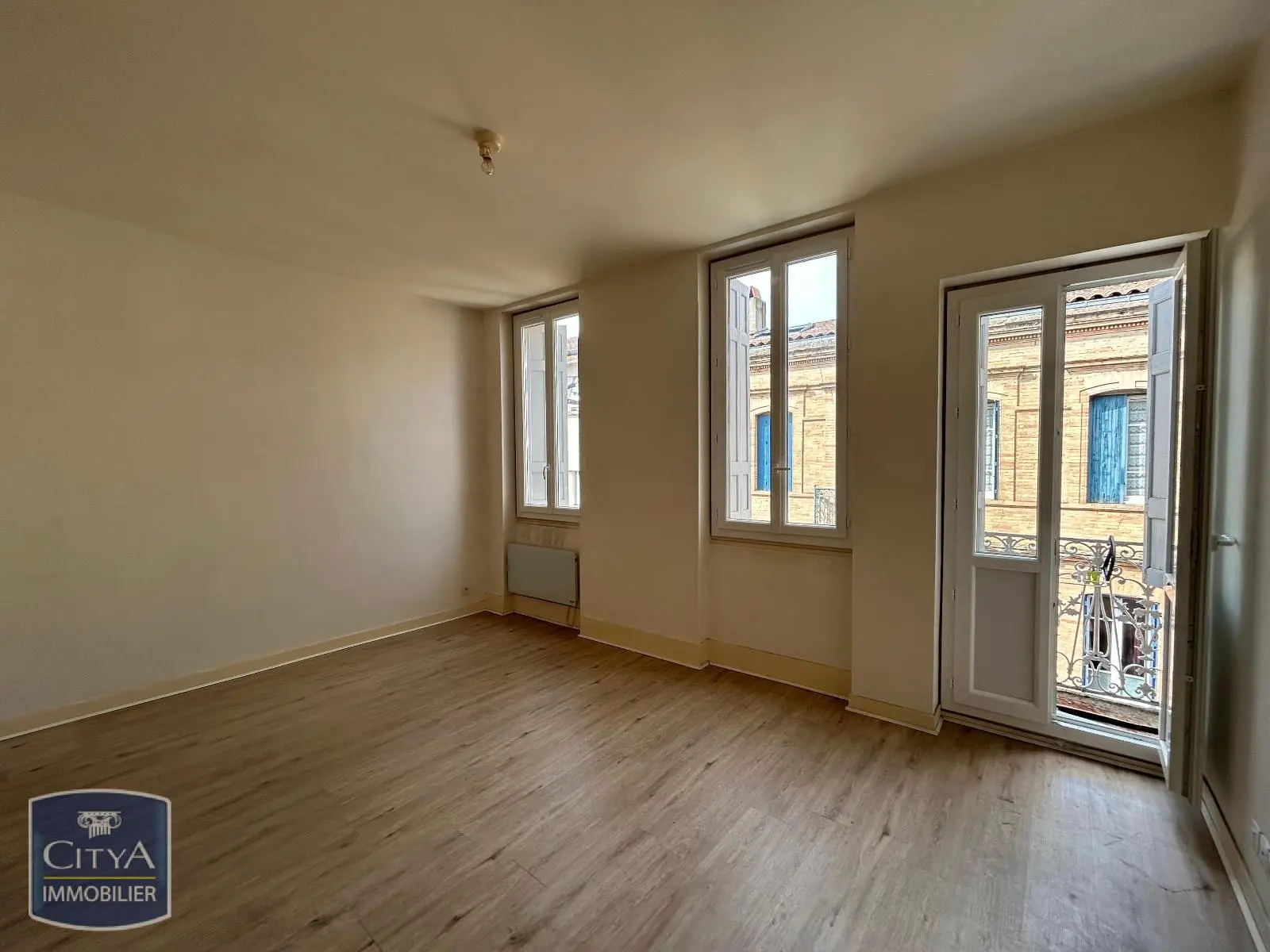 Photo 1 Appartement 1 pièce 21.98m²