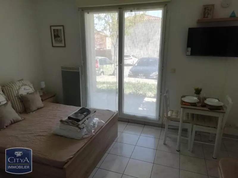 Photo 2 Appartement 1 pièce 20.01m²