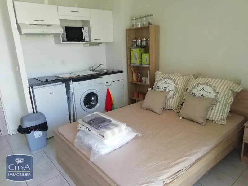 Photo 1 Appartement 1 pièce 20.01m²
