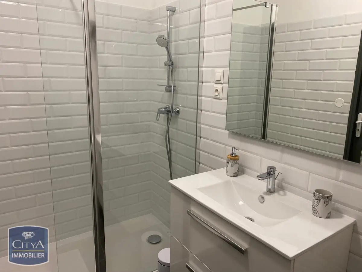 Photo 5 Appartement 1 pièce 43.6m²