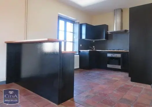 APPARTEMENT T5 A LOUER A CARCASSONNE