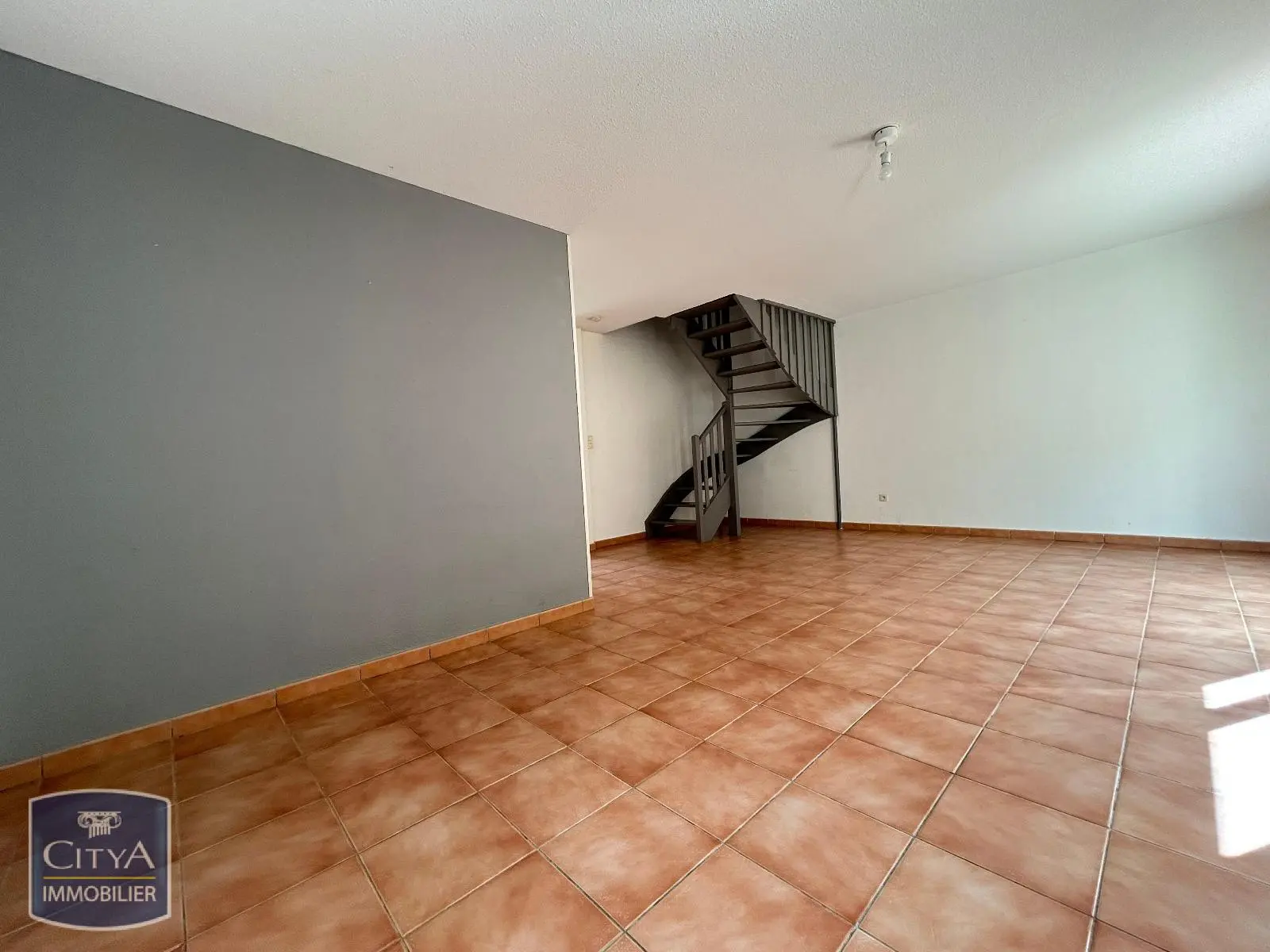 VILLA A LOUER LAVALETTE