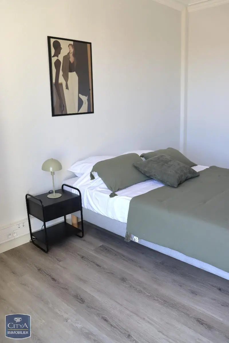 Photo 2 Appartement 1 pièce 13.4m²