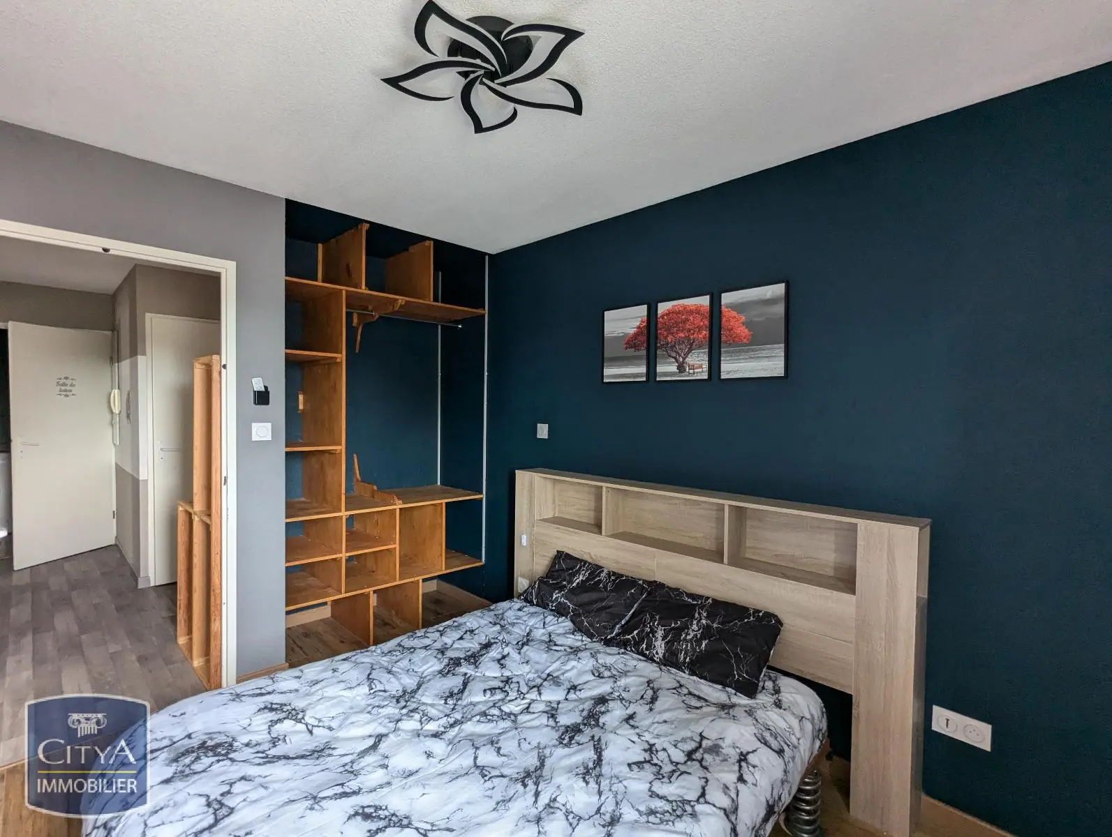 LOGEMENT 3 PIECES MEUBLE