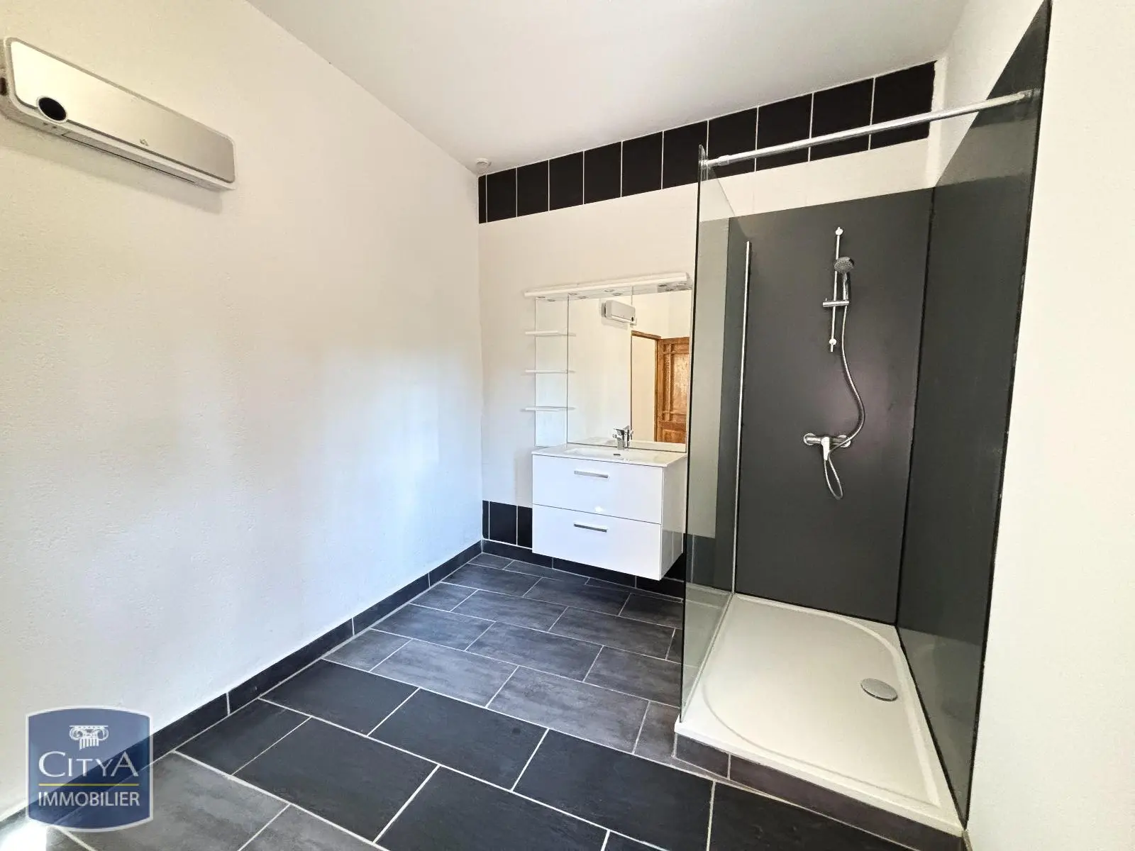 Photo 9 Maison 3 pièces 81.55m²