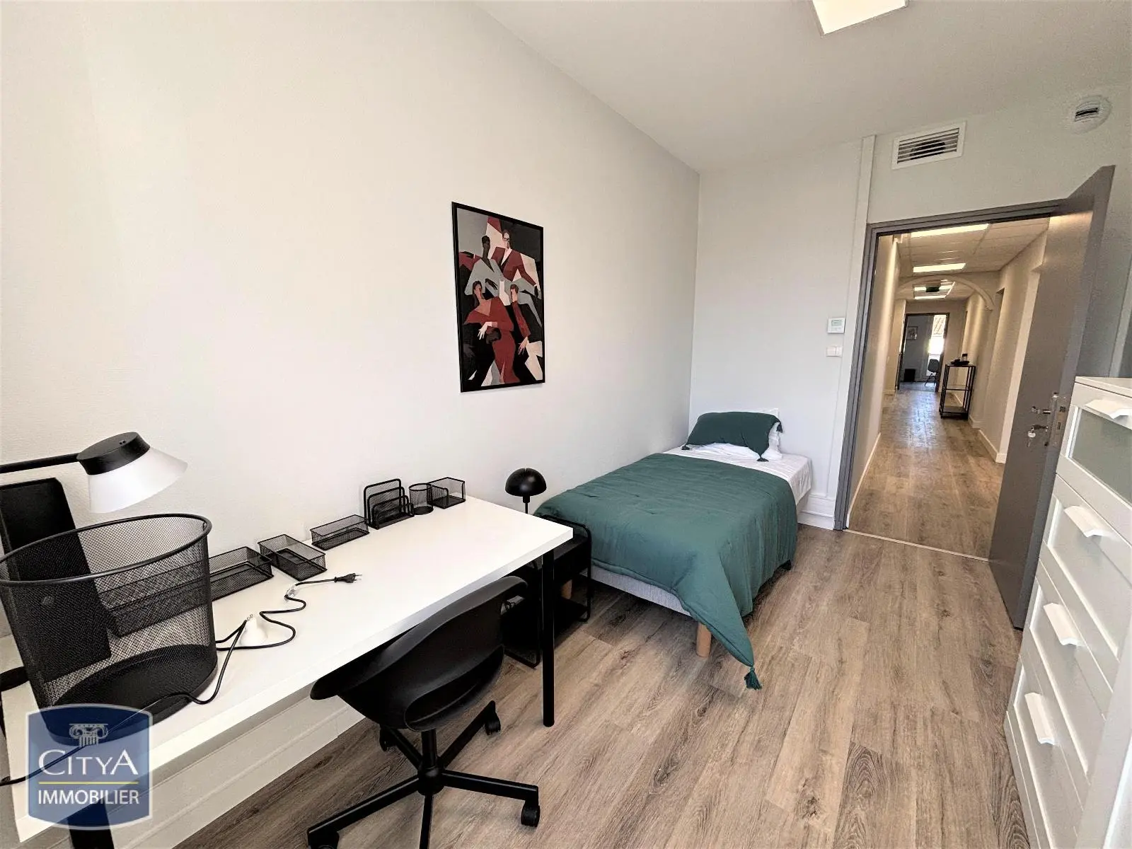 Photo 2 Appartement 1 pièce 9.49m²