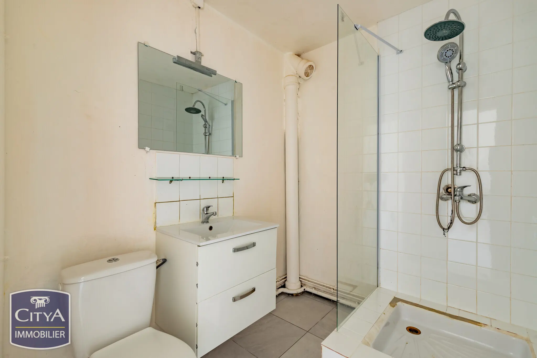 Photo 5 Immeuble 180m²