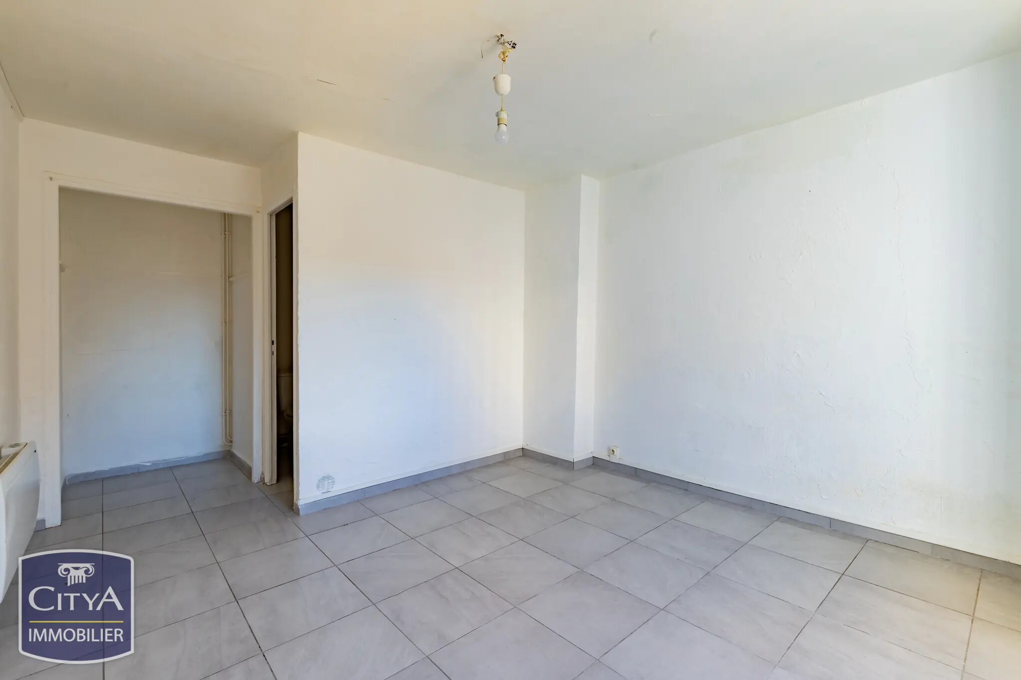 Photo 4 Immeuble 180m²