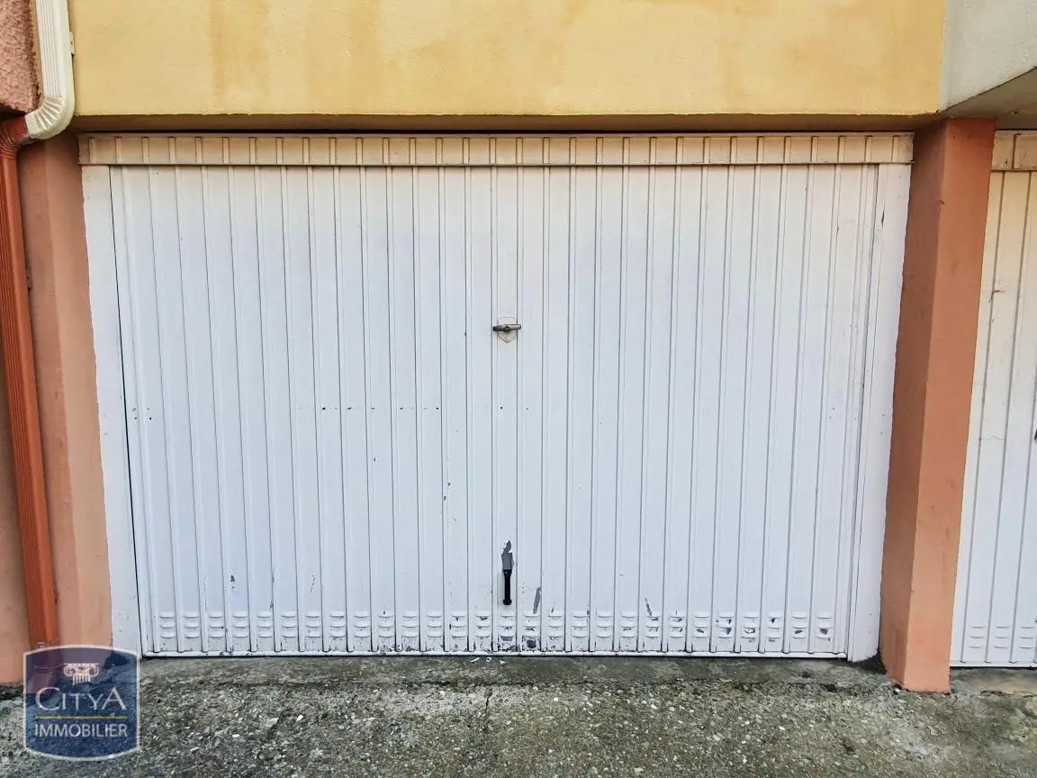 Photo 3 Parking 17m²